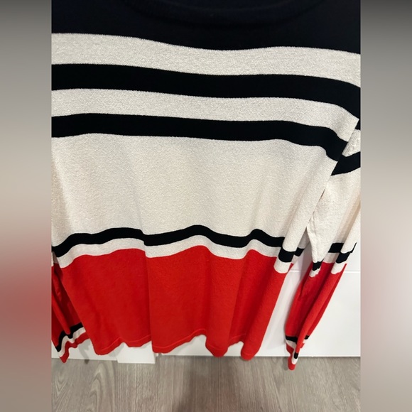 fall Top - Picture 2 of 2